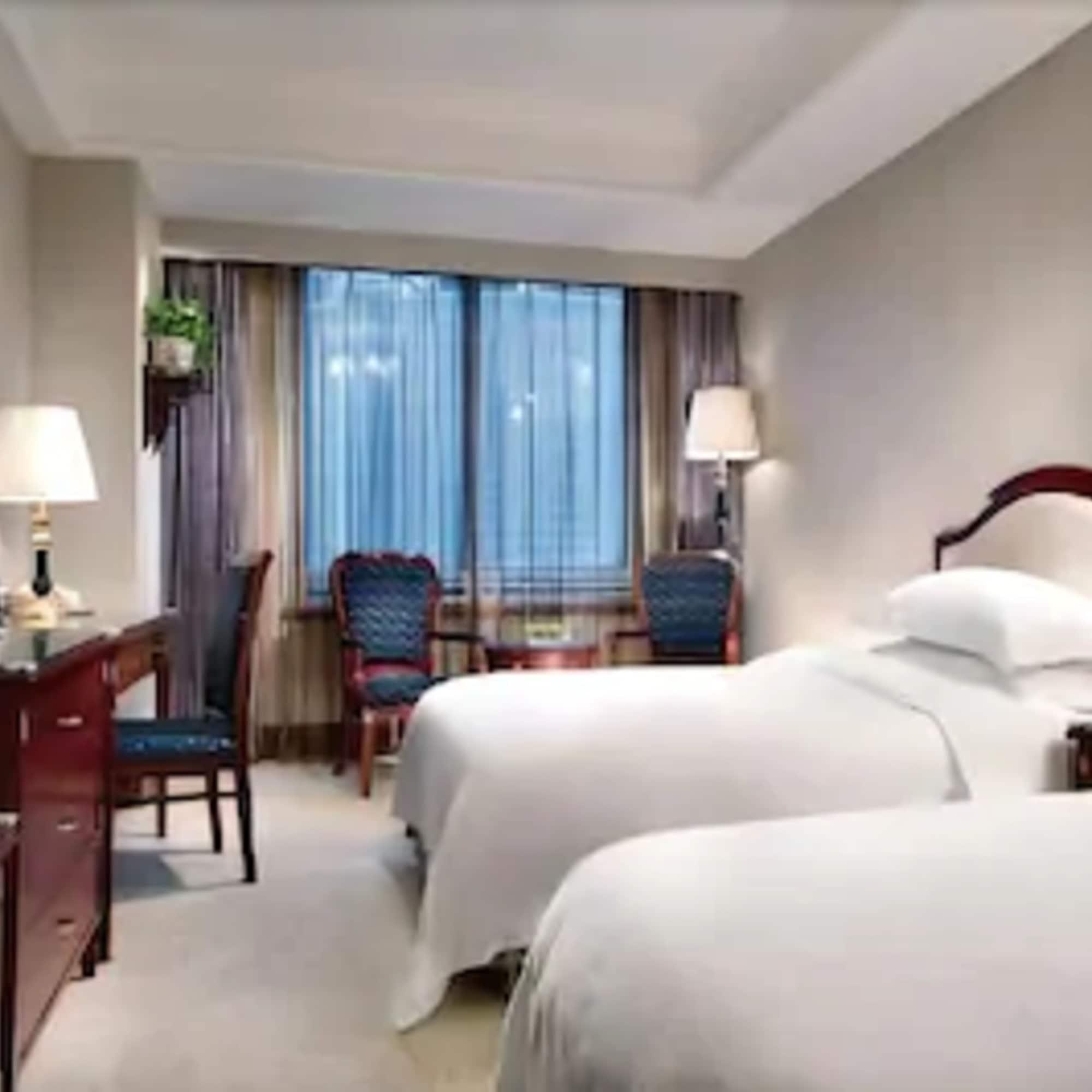 Ramada Plaza Tianlu Hotel Wuhan Bagian luar foto