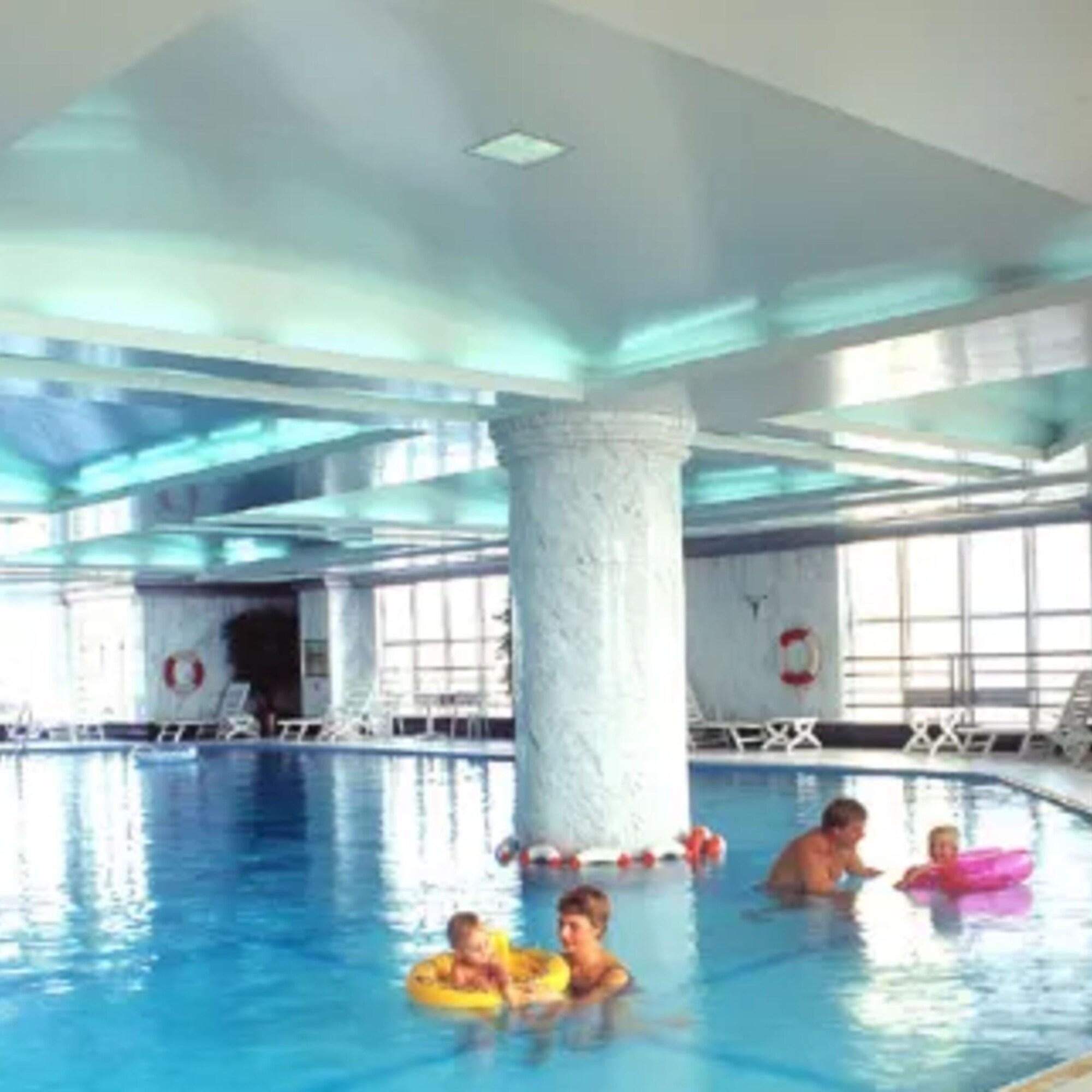 Ramada Plaza Tianlu Hotel Wuhan Bagian luar foto
