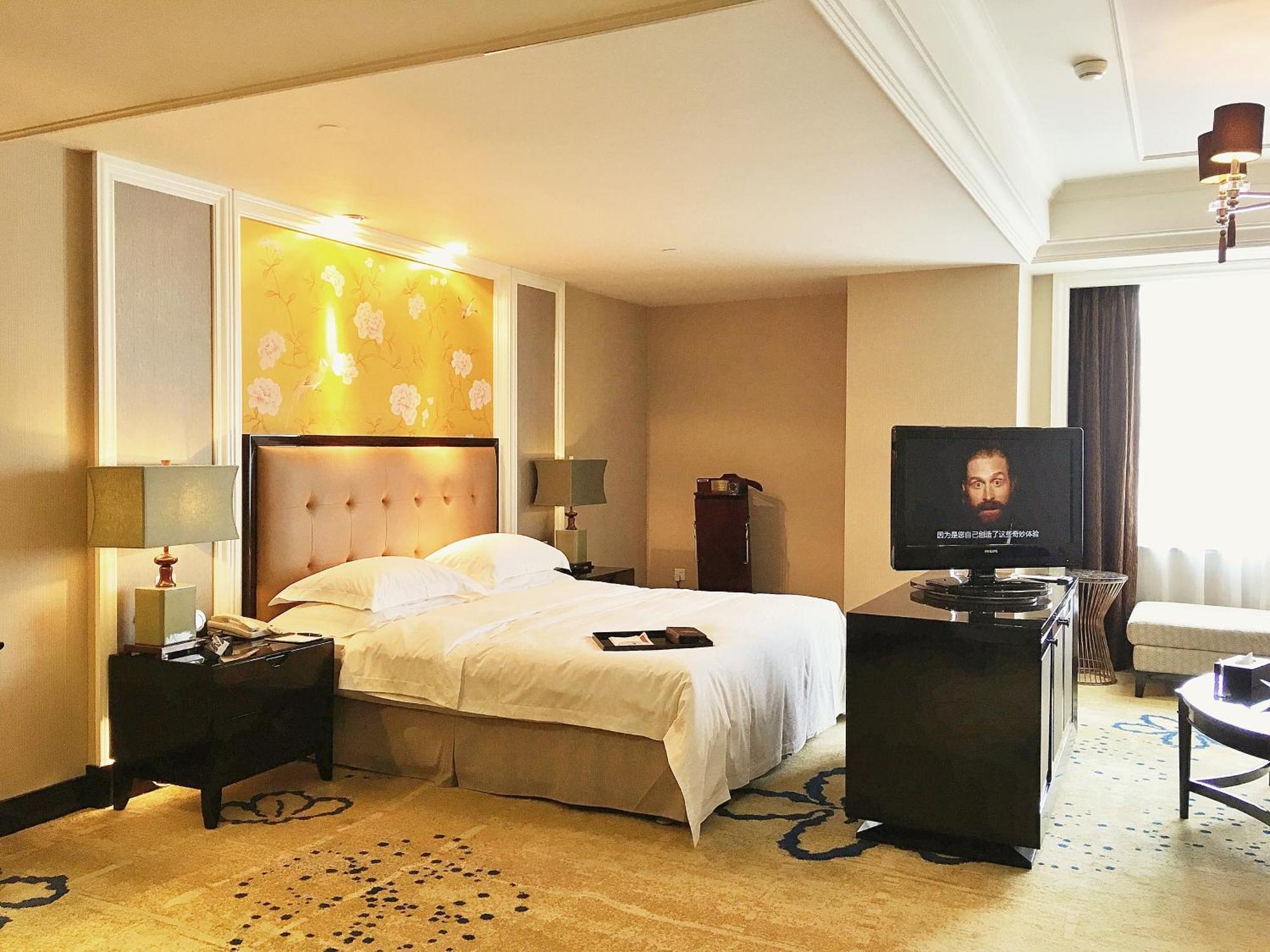 Ramada Plaza Tianlu Hotel Wuhan Bagian luar foto
