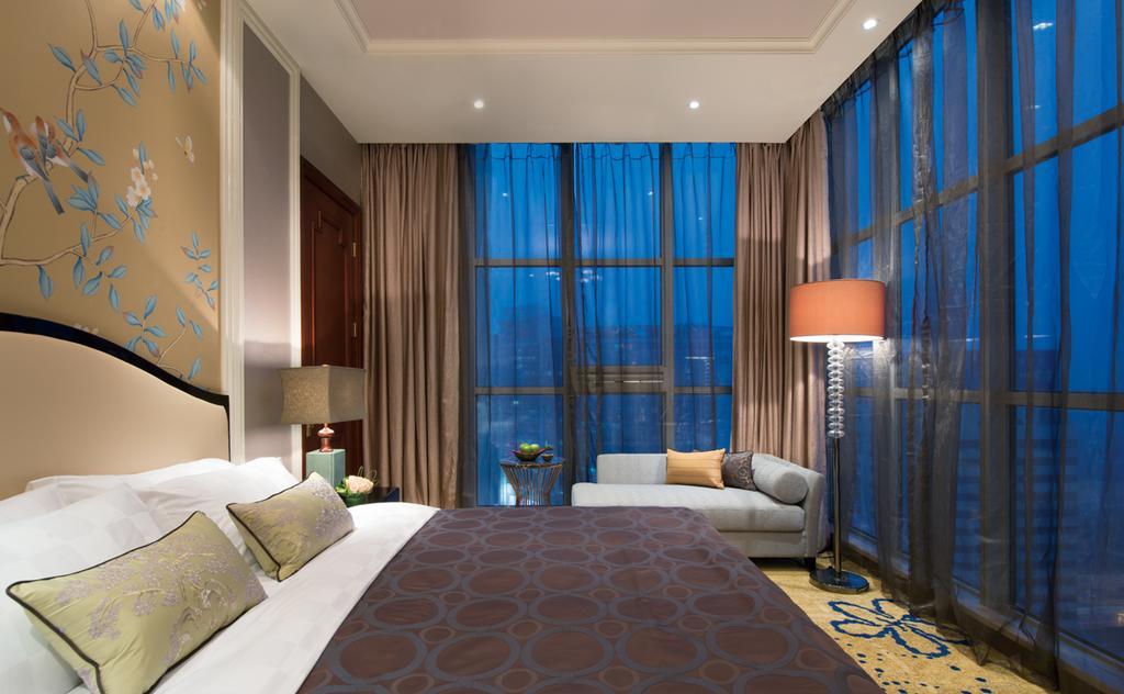 Ramada Plaza Tianlu Hotel Wuhan Bagian luar foto